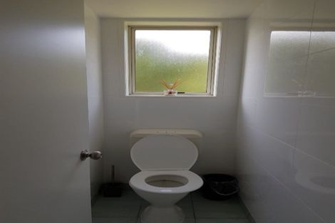 Photo of property in 42 Rathmar Drive, Manurewa, Auckland, 2105