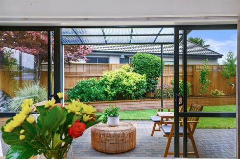 Photo of property in 4 Mccahon Drive, Pukehangi, Rotorua, 3015