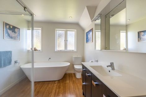 Photo of property in 16 Ngatitama Street, Nelson South, Nelson, 7010