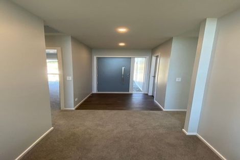 Photo of property in 36 Queen Charlotte Drive, Aotea, Porirua, 5024