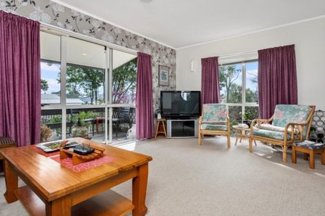 Photo of property in 2 Park View Rise, Gate Pa, Tauranga, 3112