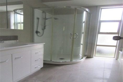 Photo of property in 257 Riccarton Road, Upper Riccarton, Christchurch, 8041