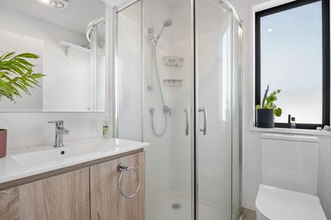 Photo of property in 1/22 Ryburn Road, Mount Wellington, Auckland, 1062