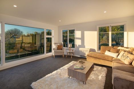 Photo of property in 148 Dyers Pass Road, Cashmere, Christchurch, 8022