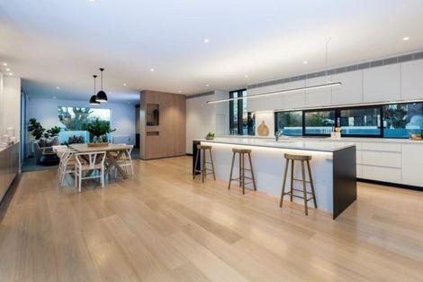 Photo of property in 57 Garden Road, Merivale, Christchurch, 8014