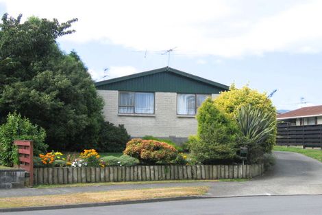 Photo of property in 7 Kansas Grove, Totara Park, Upper Hutt, 5018