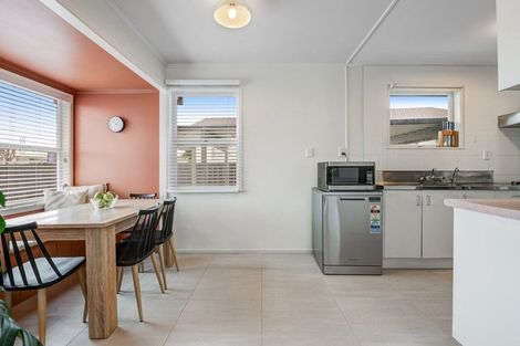 Photo of property in 71b Red Beach Road, Red Beach, 0932