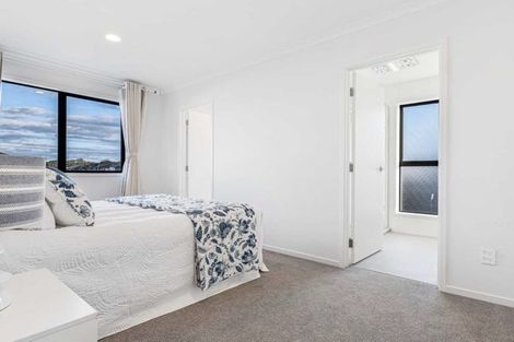 Photo of property in 62 Donegal Park Drive, Flat Bush, Auckland, 2019