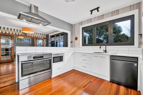 Photo of property in 73 Ihaia Road, Opunake, 4616