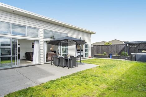 Photo of property in 42 Nautilus Drive, Papamoa Beach, Papamoa, 3118