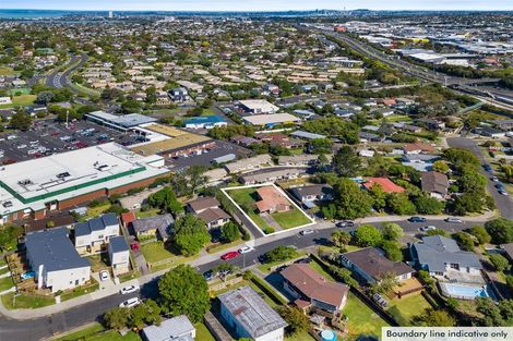 Photo of property in 12 Cockayne Crescent, Sunnynook, Auckland, 0620