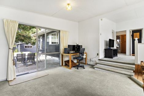 Photo of property in 23 Bethune Street, Featherston, 5710