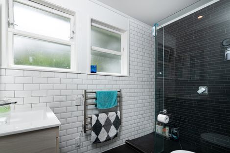 Photo of property in 86 Universal Drive, Henderson, Auckland, 0610