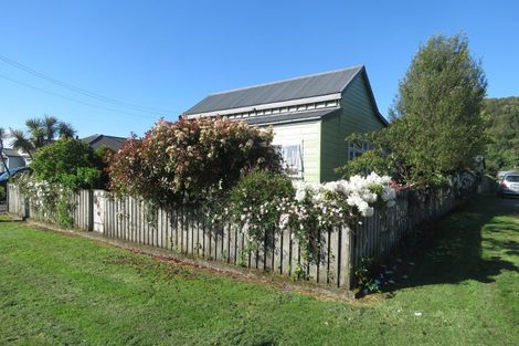 Photo of property in 43 Dick Street, Reefton, 7830