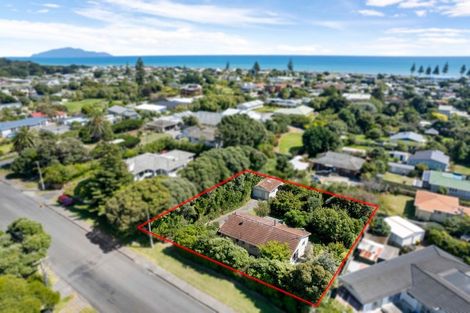 Photo of property in 15 Ngaio Street, Otaki Beach, Otaki, 5512