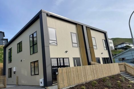 Photo of property in 5b Stockport Grove, Churton Park, 6037