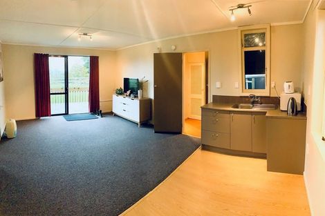 Photo of property in 368 Fitzgerald Road, Drury, 2577