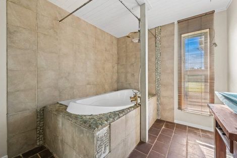 Photo of property in 2199 Cove Road, Mangawhai, 0573