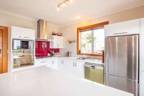 Photo of property in 17 Scotland Terrace, Green Island, Dunedin, 9018