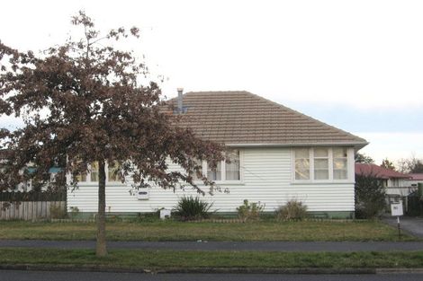 Photo of property in 64 Holland Road, Fairfield, Hamilton, 3214