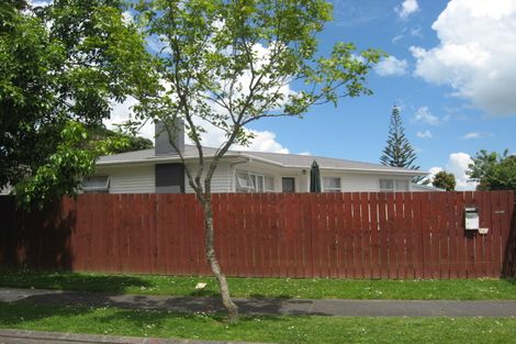 Photo of property in 19 Brentford Place, Manurewa, Auckland, 2102
