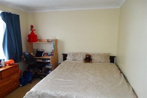 Photo of property in 2/17 Denver Avenue, Sunnyvale, Auckland, 0612