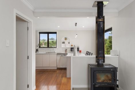 Photo of property in 105 Welcome Bay Road, Welcome Bay, Tauranga, 3112