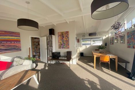 Photo of property in 7 Porter Avenue, Te Atatu South, Auckland, 0610