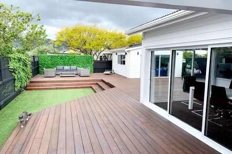 Photo of property in 10 Plunket Avenue, Petone, Lower Hutt, 5012