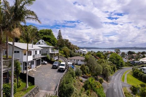 Photo of property in 11 Long Beach Road, Russell, 0202