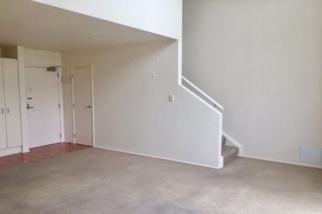 Photo of property in 11f/30 Westward Ho, Glen Eden, Auckland, 0602