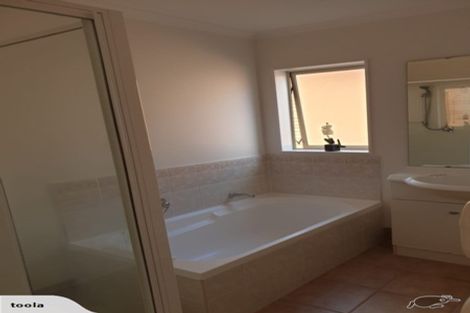 Photo of property in 14 Kilmarnock Avenue, Ranui, Auckland, 0612