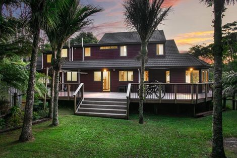 Photo of property in 22 Cochran Road, Oratia, Auckland, 0604