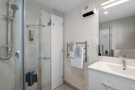 Photo of property in 1/122 Office Road, Merivale, Christchurch, 8014