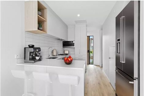 Photo of property in 106 Te Napi Drive, Takanini, Auckland, 2112