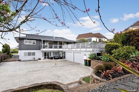 Photo of property in 47 Pah Road, Cockle Bay, Auckland, 2014