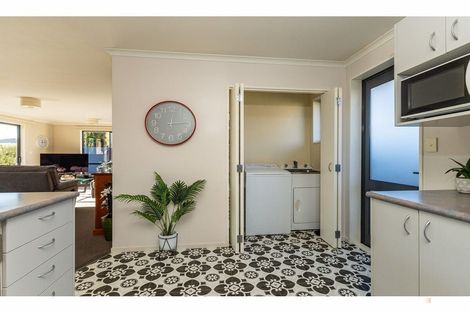 Photo of property in 240 Talbot Street, Geraldine, 7930