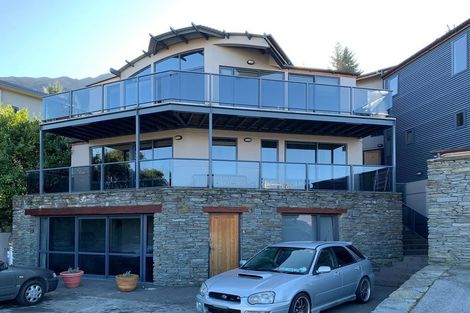 Photo of property in 1-3/1 Matakauri Place, Fernhill, Queenstown, 9300