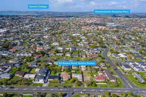 Photo of property in 82 Botany Road, Botany Downs, Auckland, 2010