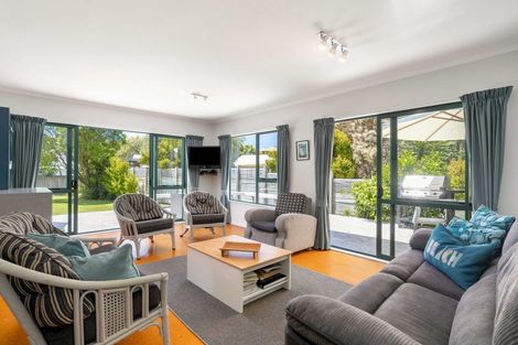 Photo of property in 15 Holland Close, Pauanui, Hikuai, 3579
