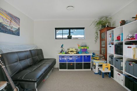 Photo of property in 11 Belmont Rise, Katikati, 3129