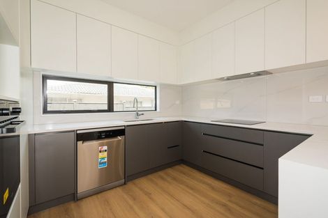 Photo of property in 71 Salamanca Road, Sunnynook, Auckland, 0620