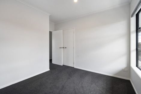 Photo of property in 11 Coutts Way, Fitzherbert, Palmerston North, 4410