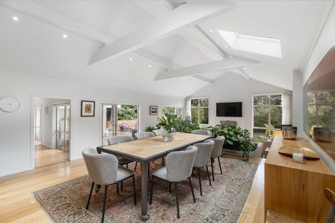 Photo of property in 21 Churchouse Road, Greenhithe, Auckland, 0632