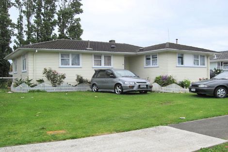 Photo of property in 49 Valiant Street, Mangere, Auckland, 2022