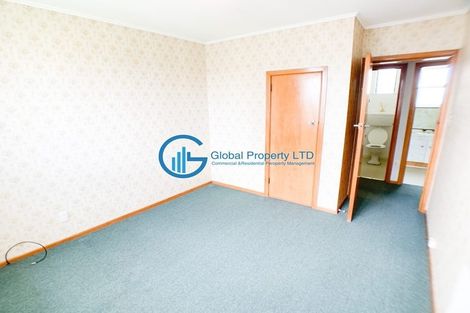 Photo of property in 12 Powell Place, Henderson, Auckland, 0610