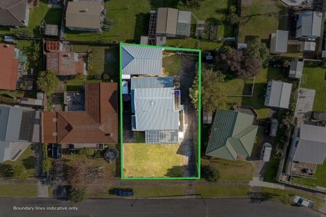 Photo of property in 113 Lorraine Place, Whangamata, 3620
