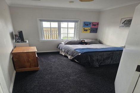 Photo of property in 28 List Street, Welbourn, New Plymouth, 4310