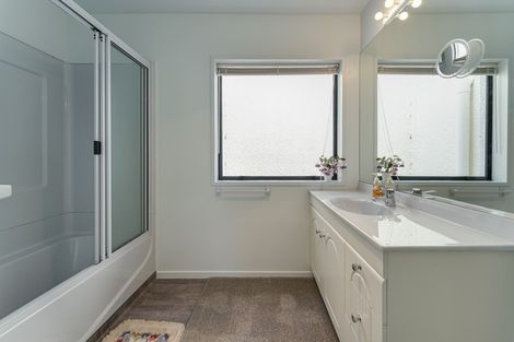 Photo of property in 5 Edinburgh Drive, Queenstown, 9300