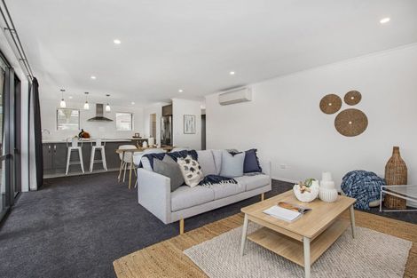 Photo of property in 18 Roderick Place, Onerahi, Whangarei, 0110